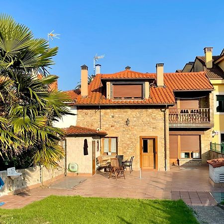 La Santina Y Su Jardin Lejlighed Avilés Eksteriør billede